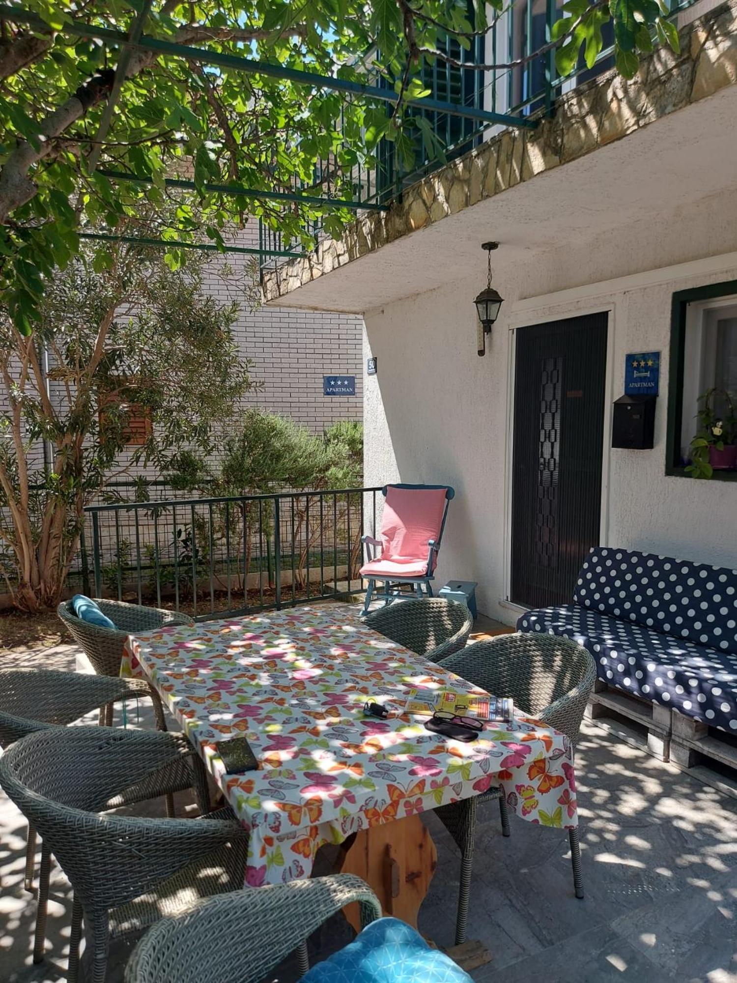 Apartman Alka Žaborić Exterior foto